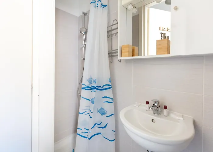 Guesthost - Cosy In The Heart Of * Milan